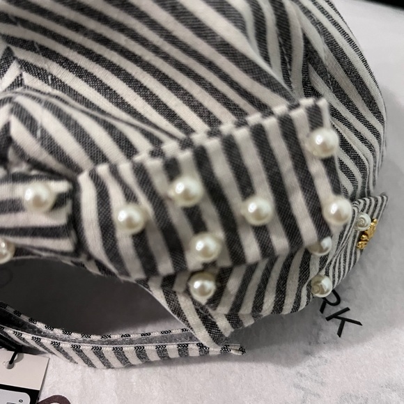 LELE SADOUGHI NWT AUTHENTIC JET SEERSUCKER BOW EMBELLISHED BASEBALL CAP